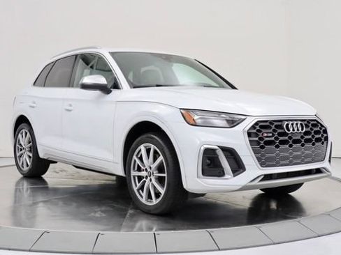 Used 2021 Audi SQ5 Premium Plus w/ Premium Plus Package AWD/4WD image 7