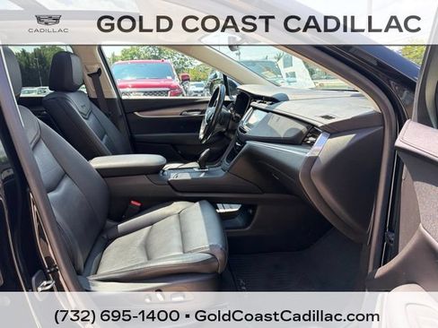 Used 2019 Cadillac XT5 Luxury FWD image 7