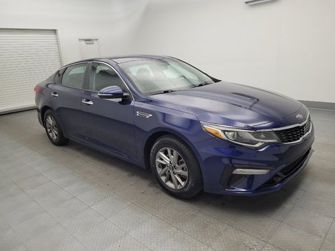 Used 2019 Kia Optima LX image 11