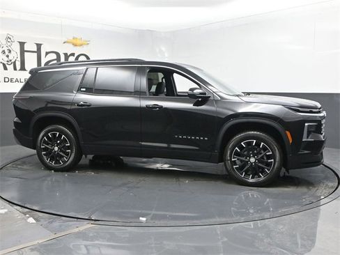 New 2026 Chevrolet Traverse LT w/ Sun and Wheel Package image 28