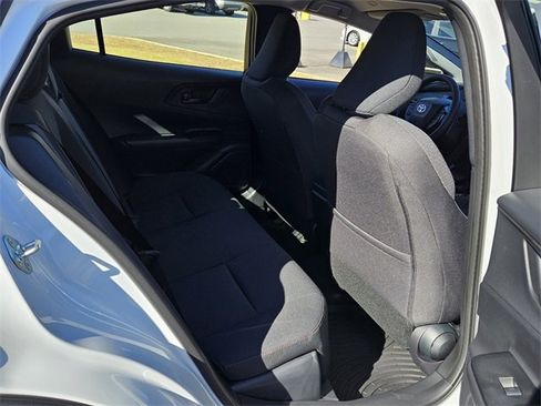 New 2026 Toyota Prius SE image 13
