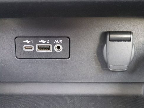 Used 2024 Nissan Altima 2.5 SV image 19