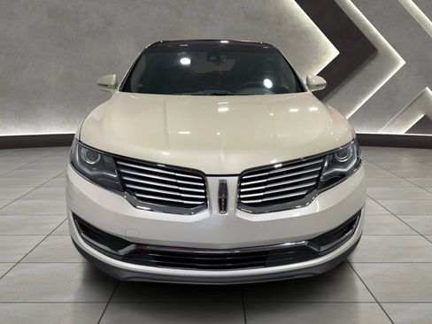 Used 2016 Lincoln MKX Reserve w/ Climate Package AWD/4WD image 8