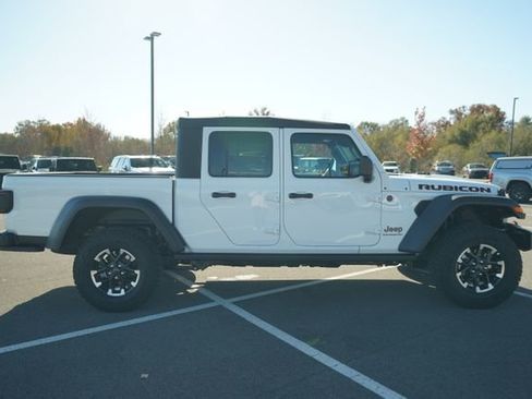 New 2026 Jeep Gladiator Rubicon AWD/4WD image 8