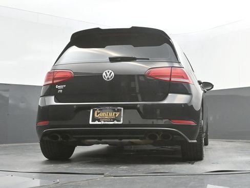 Used 2018 Volkswagen Golf R 4-Door AWD/4WD image 44