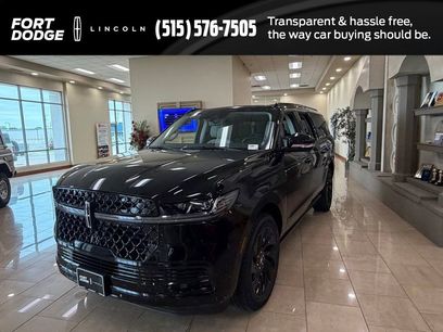 New 2026 Lincoln Navigator L Reserve w/ Jet Appearance Package