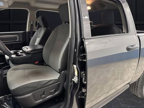 Used 2023 RAM 1500 Classic SLT image 4