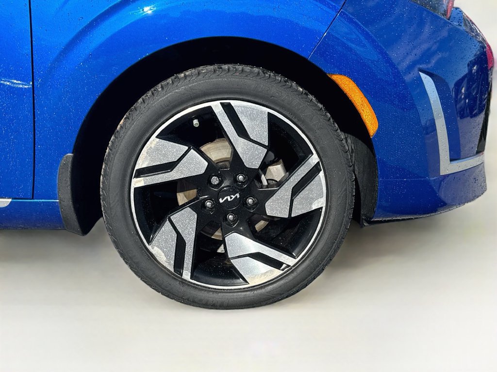 Certified 2023 Kia Soul GT-Line FWD image 33