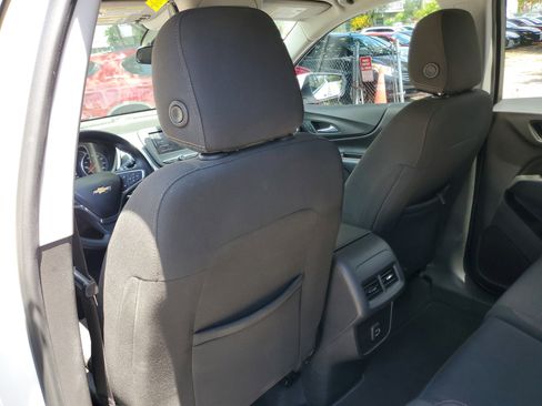Used 2020 Chevrolet Equinox LT w/ LPO, Floor Liner Package image 12