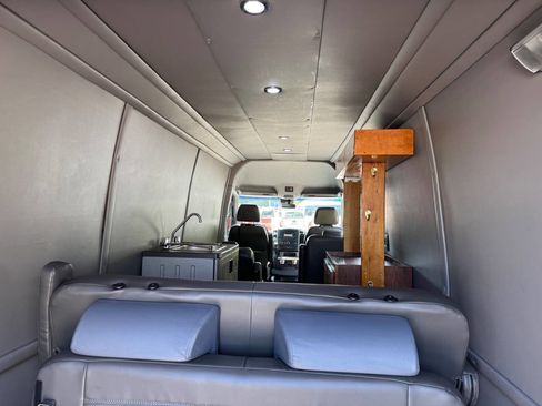 Used 2017 Mercedes-Benz Sprinter 3500 image 23