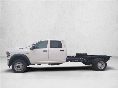 New 2026 RAM 5500 Tradesman w/ Chrome Appearance Group AWD/4WD image 5