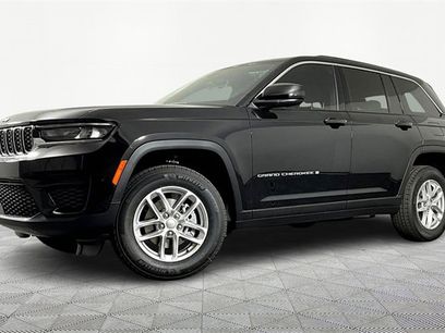 New 2025 Jeep Grand Cherokee Laredo X