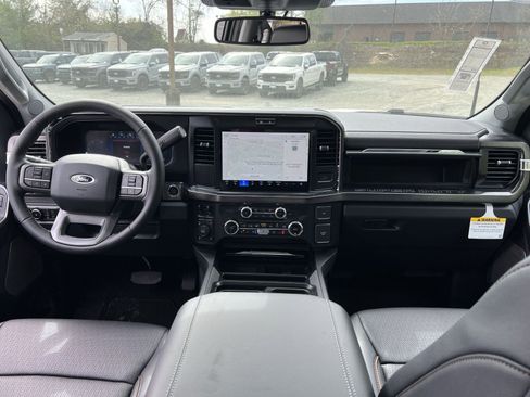 New 2026 Ford F250 Lariat AWD/4WD image 23