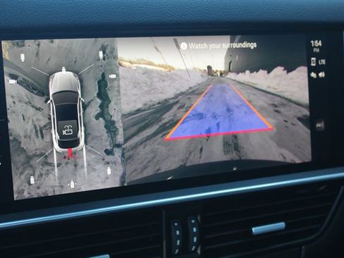 Certified 2023 Porsche Cayenne Coupe image 22