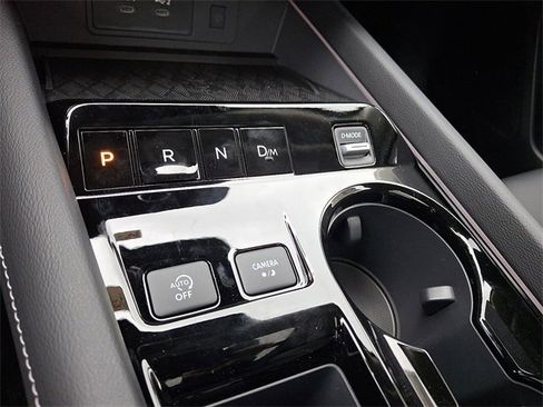 New 2025 Nissan Murano SL image 13