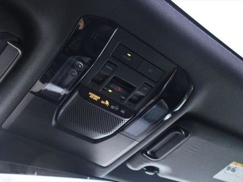 Certified 2024 Toyota Land Cruiser image 17