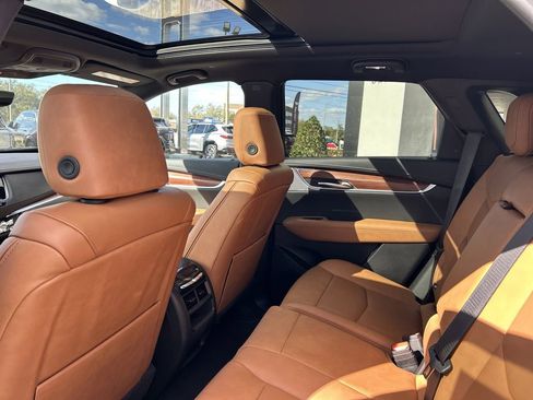 New 2026 Cadillac XT5 Premium Luxury w/ Driver Assist Package image 17