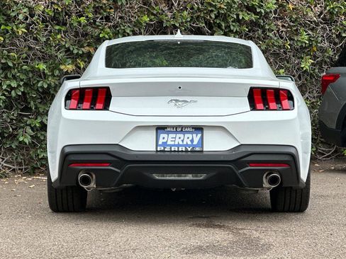 New 2025 Ford Mustang Coupe image 5