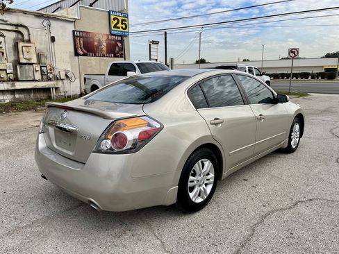 Used 2010 Nissan Altima 2.5 SL w/ SL Pkg image 5