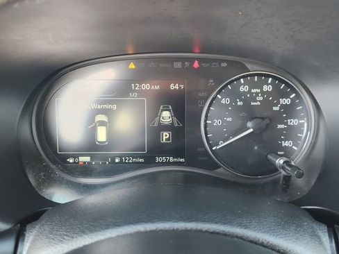 Used 2024 Nissan Kicks SR image 15