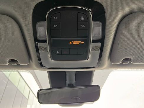 Used 2021 Hyundai Santa Fe SEL image 11