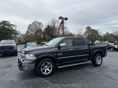 Used 2015 RAM 1500 Laramie w/ Convenience Group image 2