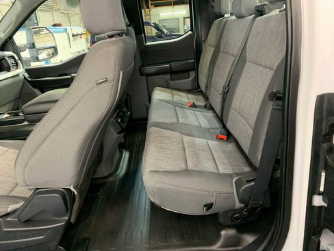 Used 2023 Ford F150 XL w/ Trailer Tow Package image 9