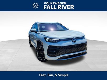 New 2026 Volkswagen Tiguan SEL R-Line