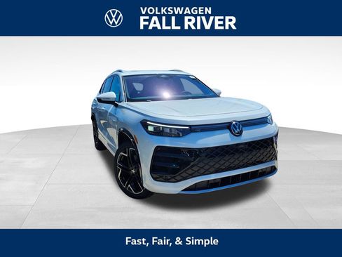 New 2026 Volkswagen Tiguan SEL R-Line AWD/4WD image 1