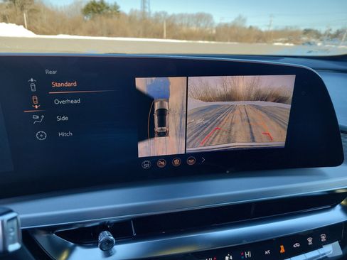 New 2026 Cadillac Lyriq Luxury image 25