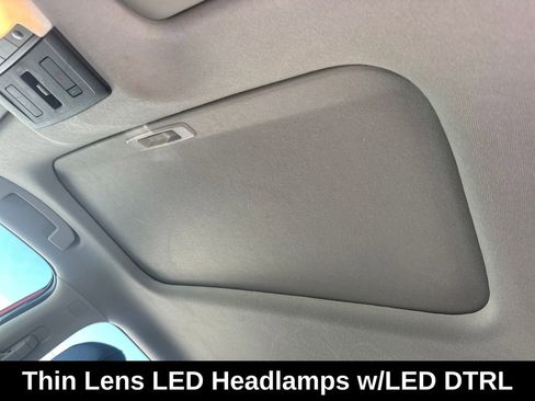 Used 2023 Nissan Sentra SR w/ SR Premium Package FWD image 18