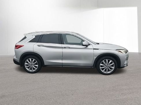 Used 2019 INFINITI QX50 Luxe w/ Cargo Package image 10