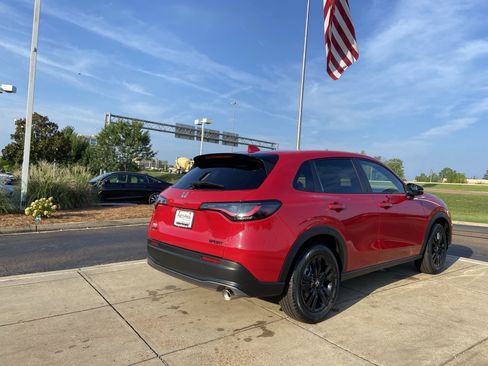 New 2026 Honda HR-V Sport image 10