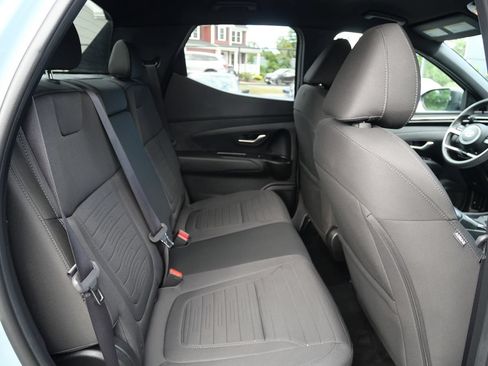 Used 2023 Hyundai Santa Cruz SE AWD/4WD image 27