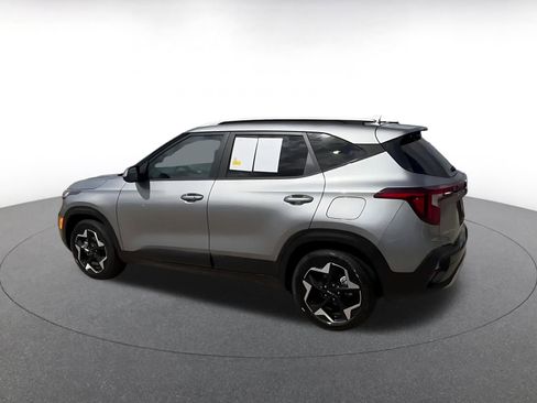 Used 2025 Kia Seltos S image 10