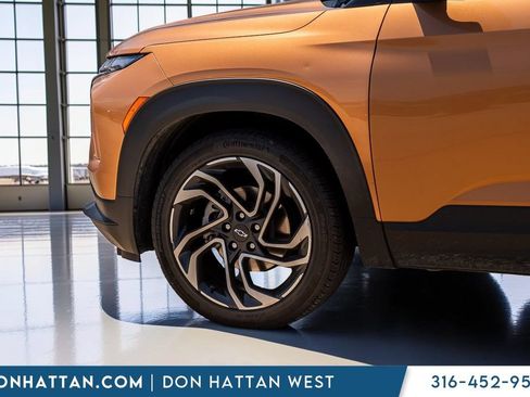 Used 2024 Chevrolet TrailBlazer RS w/ Convenience Package FWD image 38