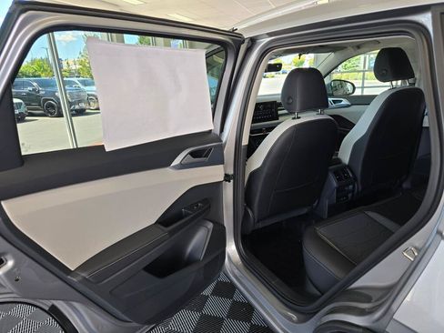 New 2026 Volkswagen Taos SE AWD/4WD image 34