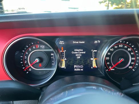 Used 2021 Jeep Wrangler Unlimited Rubicon w/ Xtreme Recon 35" Tire Package image 41