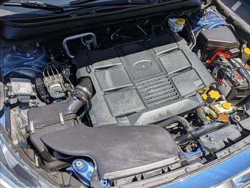 Used 2019 Subaru Outback 3.6R Limited AWD/4WD image 20