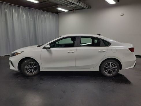 Used 2024 Kia Forte LXS image 5