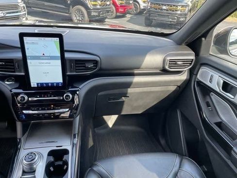 Used 2022 Ford Explorer ST w/ Equipment Group 401A image 11