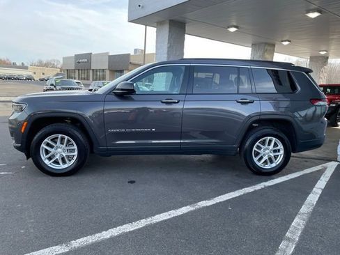 Used 2025 Jeep Grand Cherokee L Laredo AWD/4WD image 8