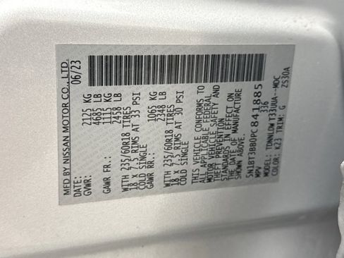 Used 2023 Nissan Rogue SV AWD/4WD image 11