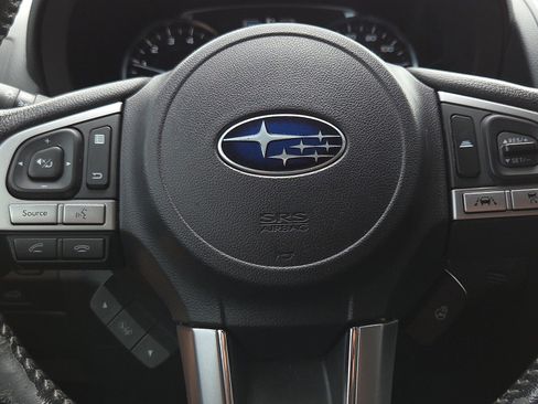 Used 2017 Subaru Forester 2.5i Touring image 12