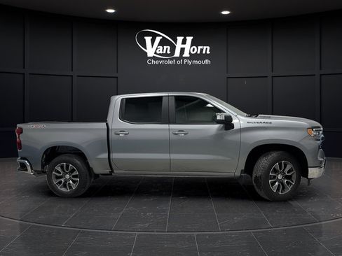 New 2026 Chevrolet Silverado 1500 LT AWD/4WD image 2