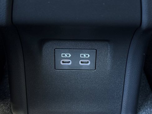 New 2026 Toyota Prius XLE image 14