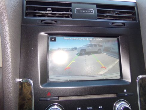 Used 2016 Lincoln Navigator L Select RWD image 71