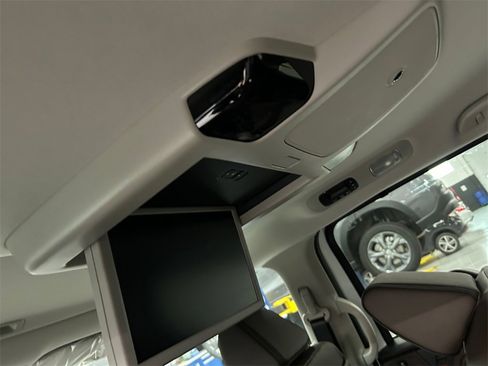 New 2026 Honda Odyssey Touring image 24