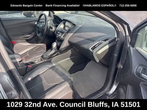 Used 2015 Ford Focus Titanium FWD image 10