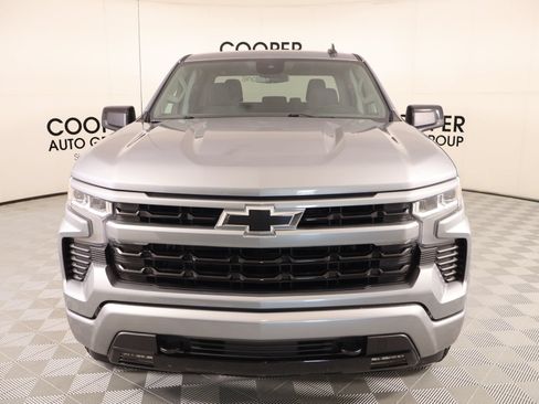 Used 2024 Chevrolet Silverado 1500 RST w/ Z71 Off-Road Package AWD/4WD image 11